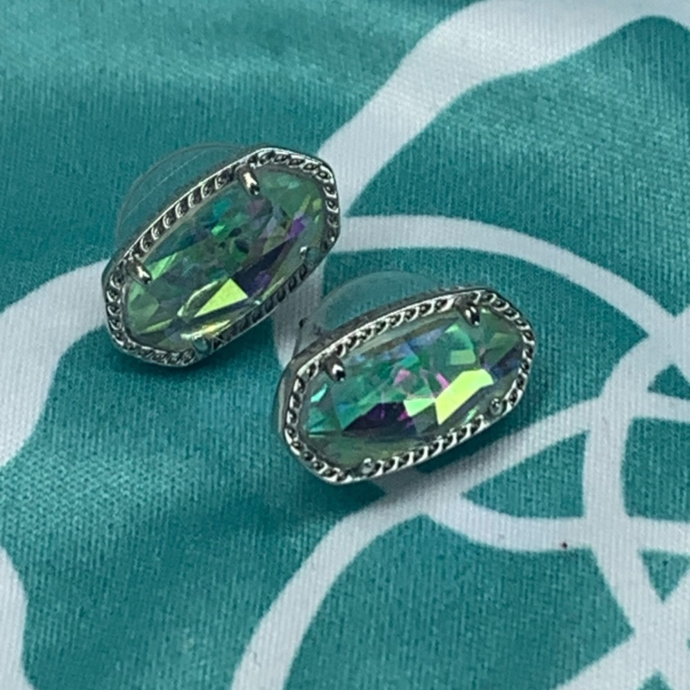 EUC Kendra Scott Ellie Dichroic Glass stud earrings  in Rhodium silver - Picture 4 of 7